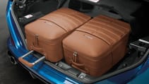 ferrari_california_t_2dr_auto_-_interior_3_-2014.jpg