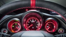 honda_civic_2.0_i-vtec_type_r_3dr_-_interior_3_-_2014.jpg