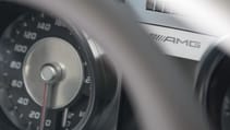 mercedes-benz_sls_63_2dr_auto_-_interior_2_-_2014.jpg