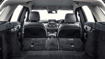mercedes-benzc-class_c220_blutec_se_5dr_-_interior_2_-_2014.jpg