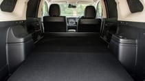 mitsubishi_outlander_2.0_phev_gx3h_5dr_auto_-_interior_2_-_2014.jpg