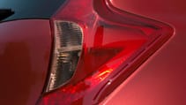nissan_note_1.2_acena_5dr_-_interior_4_-_2014.jpg