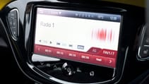 vauxhall_adam_1.0t_ecoflex_rocks_air_3dr_-_interior_2_-_2014.jpg