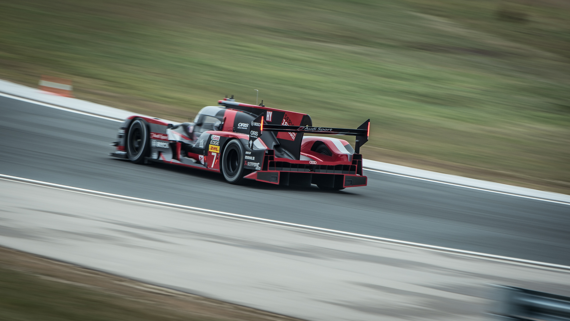 Audi R18 LMP1 car