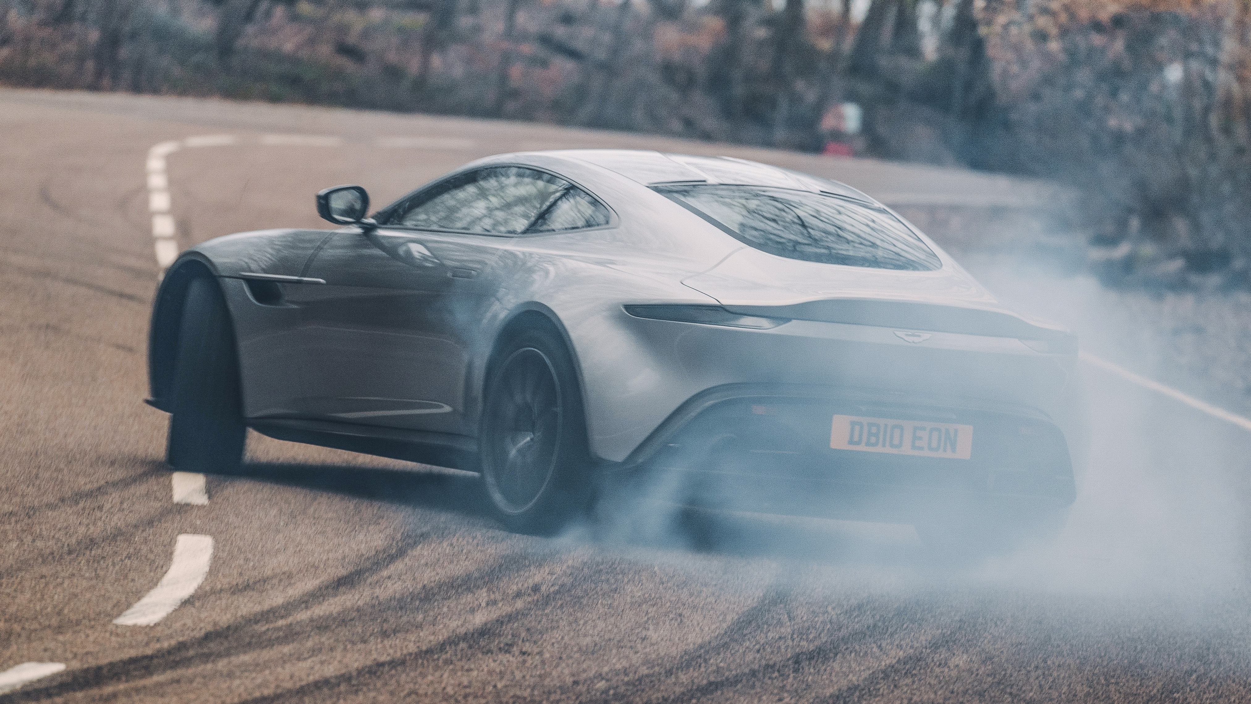 Aston Martin DB10 James Bond Top Gear