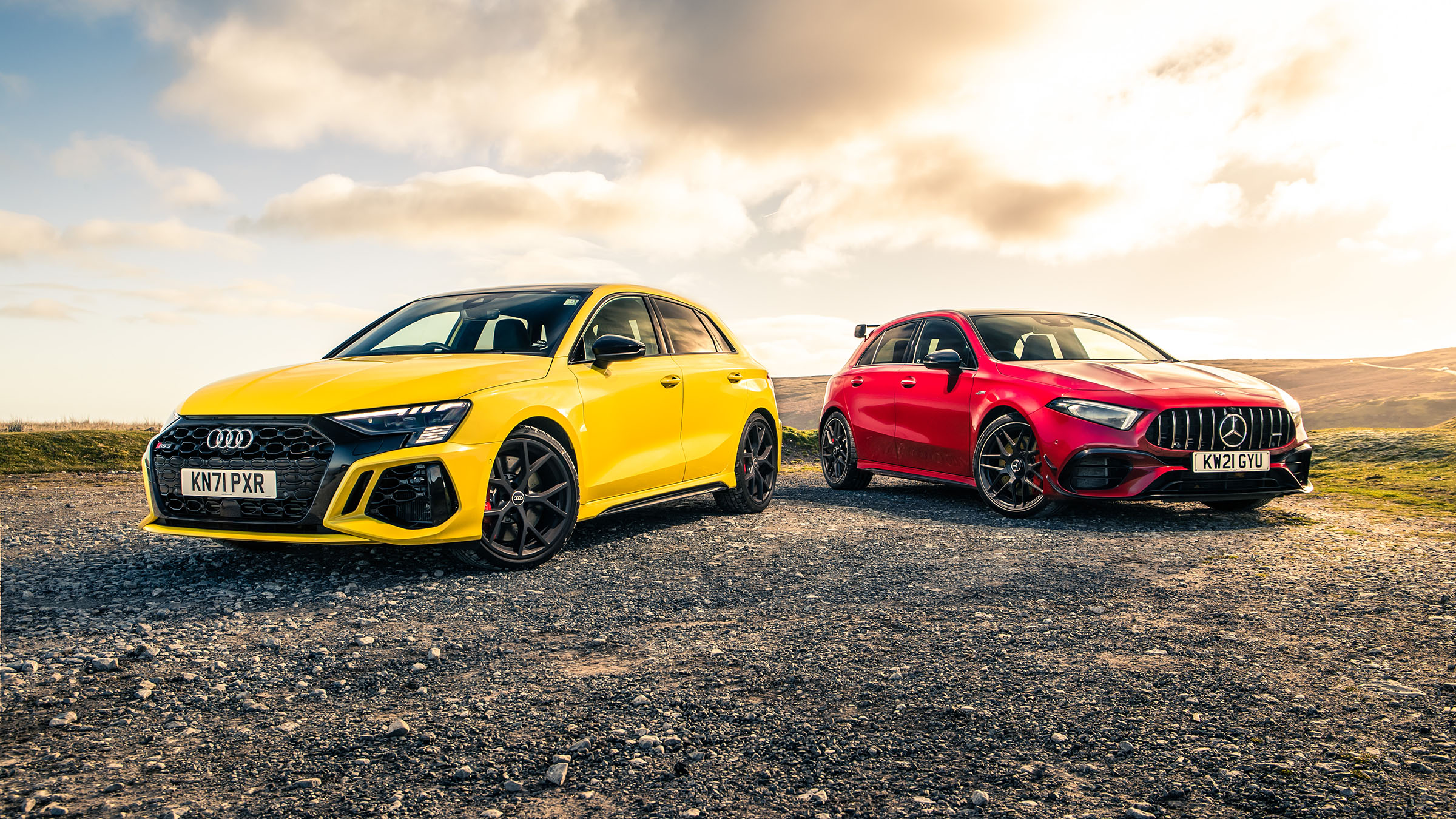 TopGear Audi RS3 vs Mercedes-AMG A45S