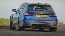 BMW M3 Touring vs Porsche Macan GTS