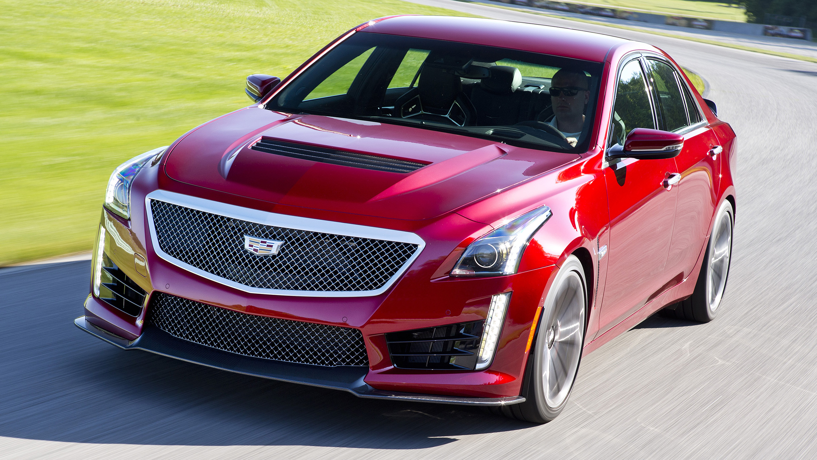 2016-cadillac-cts-v-sedan-051.jpg