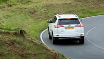 2016-rav4-hybrid-exterior-dynamic-9.jpg