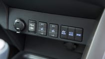 2016-rav4-hybrid-interior-5.jpg