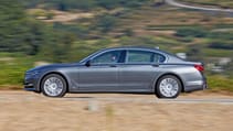 p90195383_highres_the-new-bmw-750li-xd.jpg