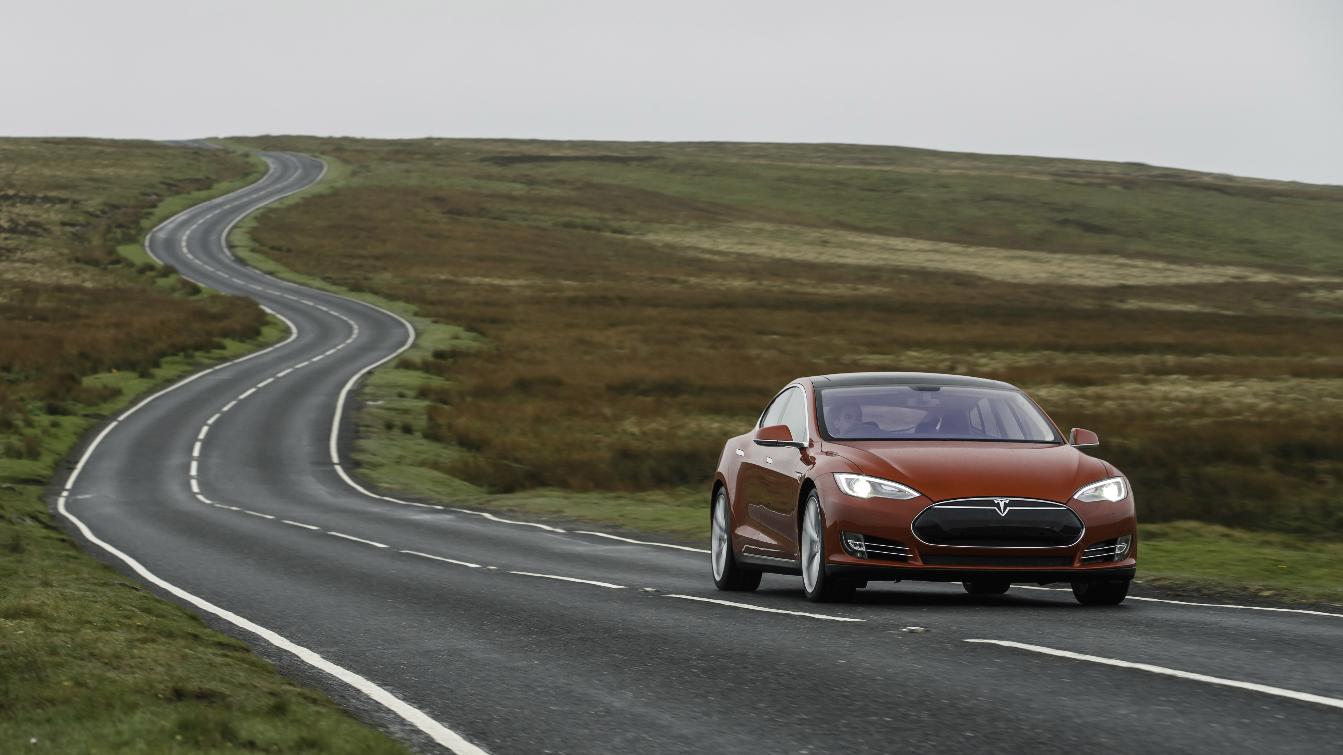 tesla_wales_may2014_126.jpg