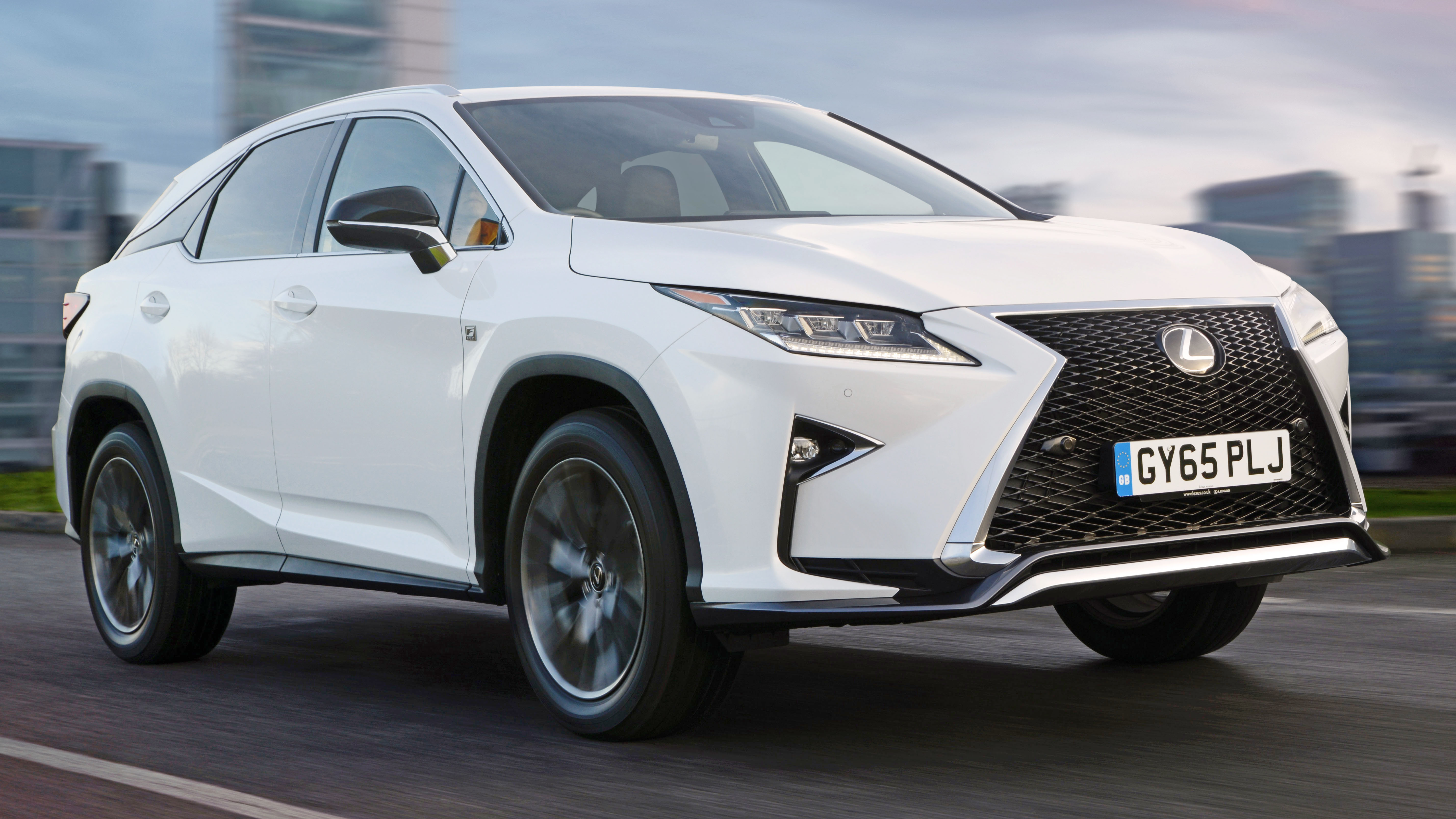 2016-lexus-rx-200t-exterior-dynamic-1.jpg