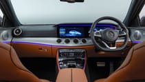 merc_eclass_grey_interiors_dash_008.jpg