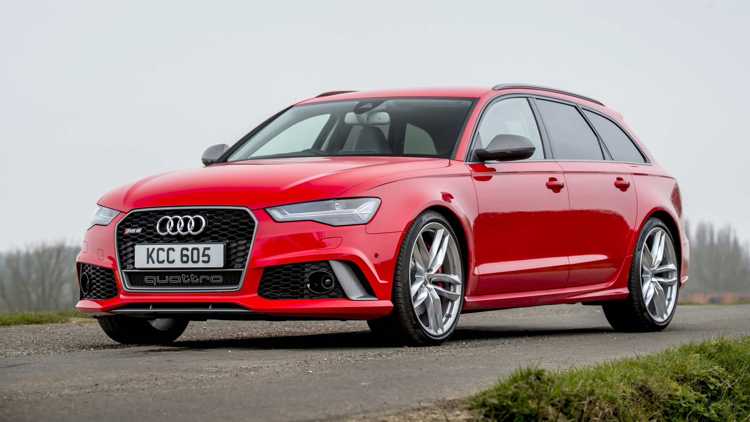 audirs6avant_006.jpg