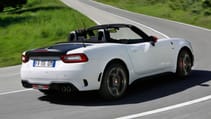 abarth-124-15.jpg