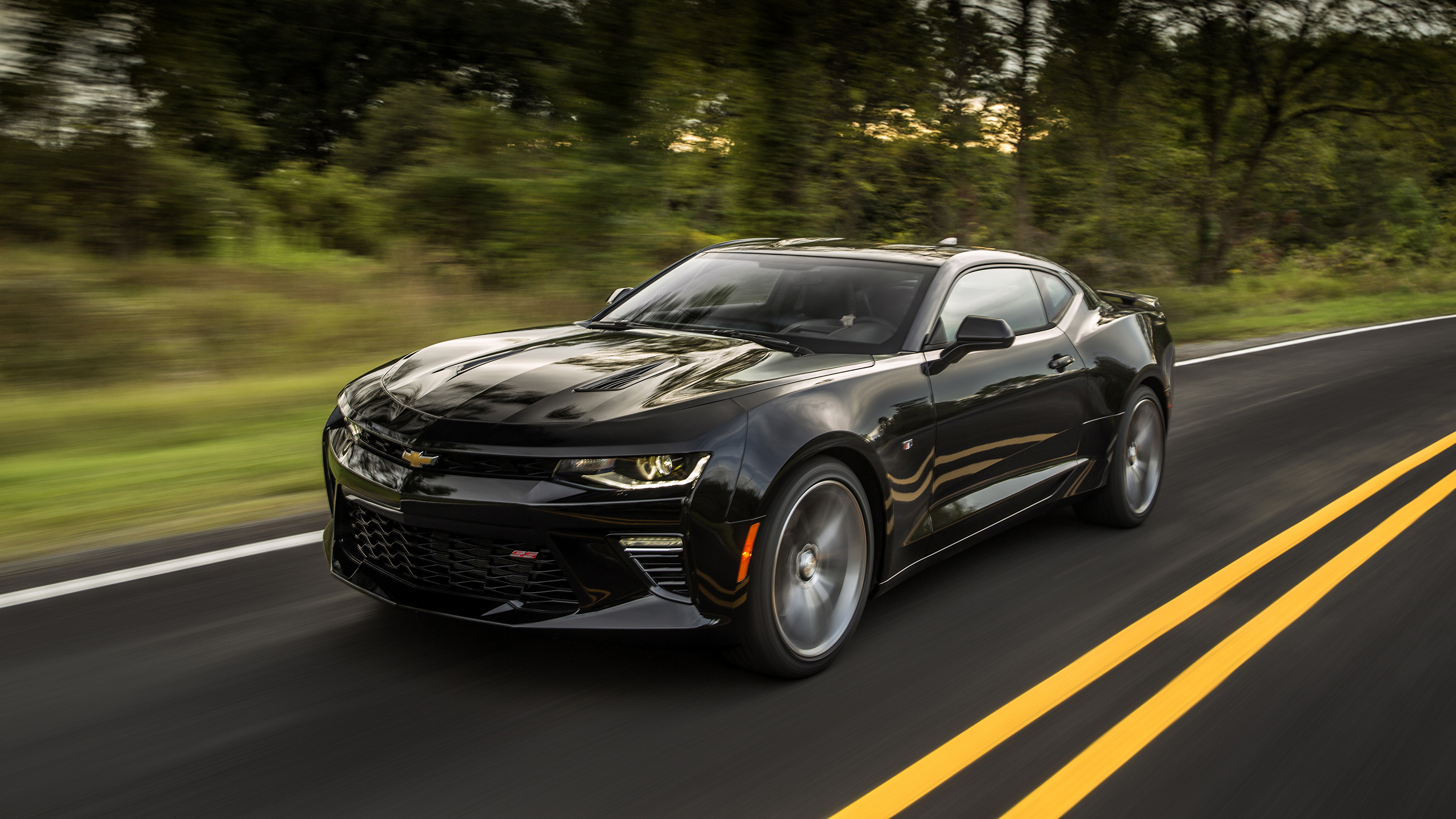 2016-chevrolet-camaro-ss-054.jpg