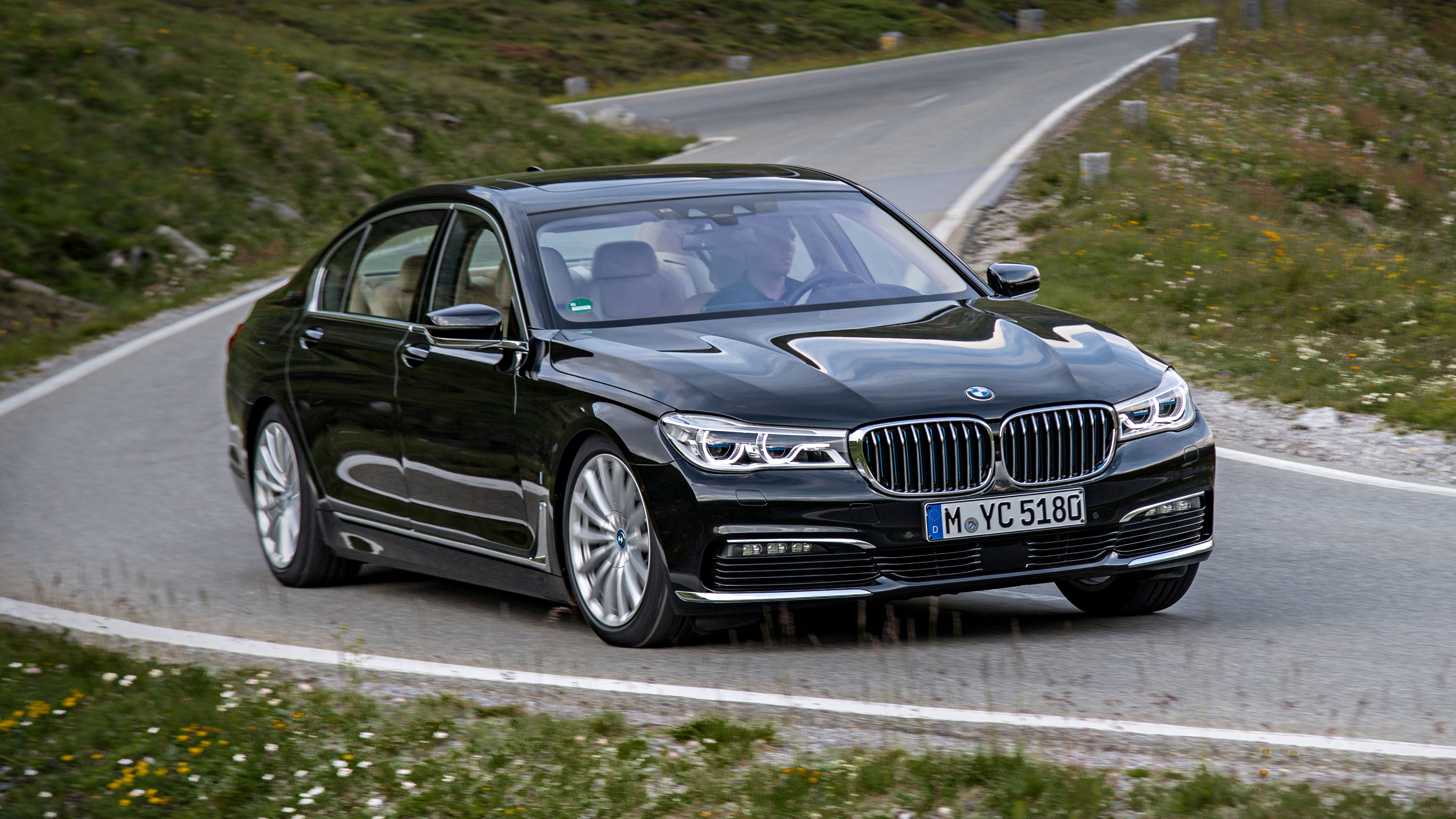 bmw-740le-xdrive-iperformance-172.jpg