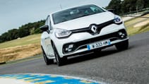 renault_clio_r.s_220_trophy_18.jpg