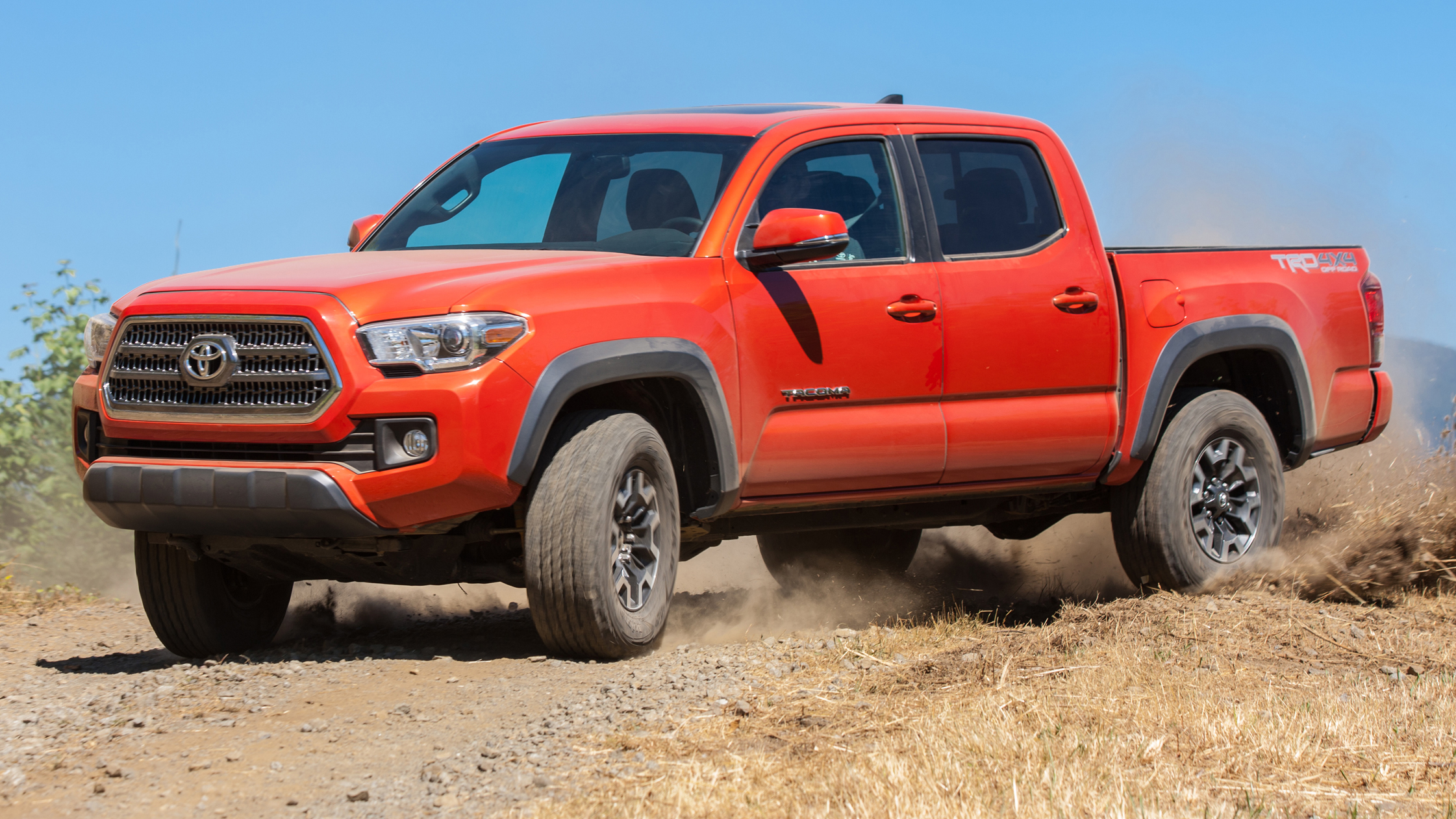 2016_toyota_tacoma_trdor_12_e2921680696f2a8adc844840c935718df237d77b.jpg