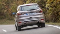 2016kuga_vignale_milano_grigio_035.jpg