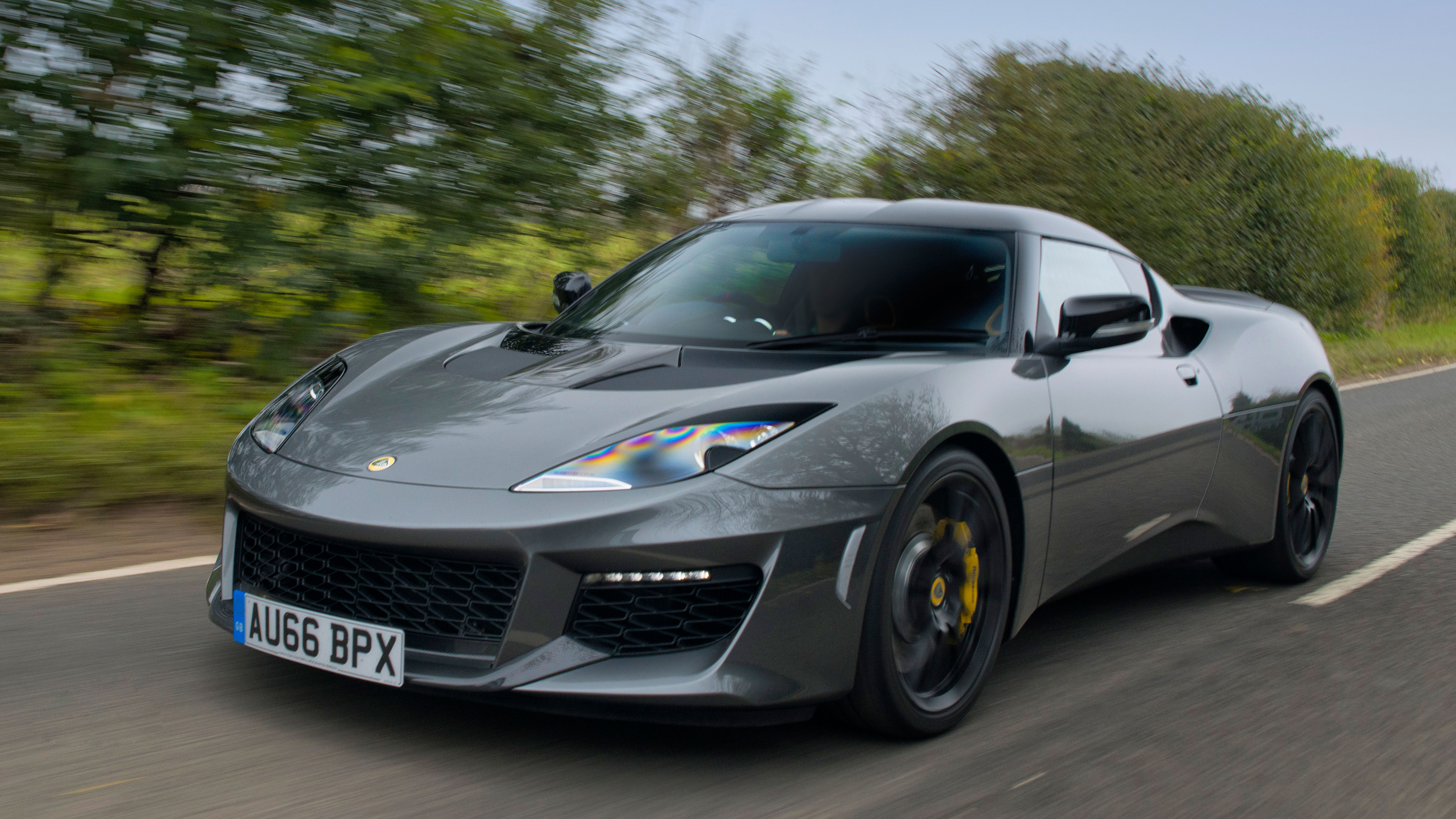 evora-sport-410-image-1.jpg