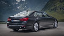 p90226936_highres_bmw-740le-xdrive-ipe.jpg