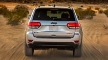 2017-jeep-grand-cherokee-trailhawk-rear-end-in-motion.jpg