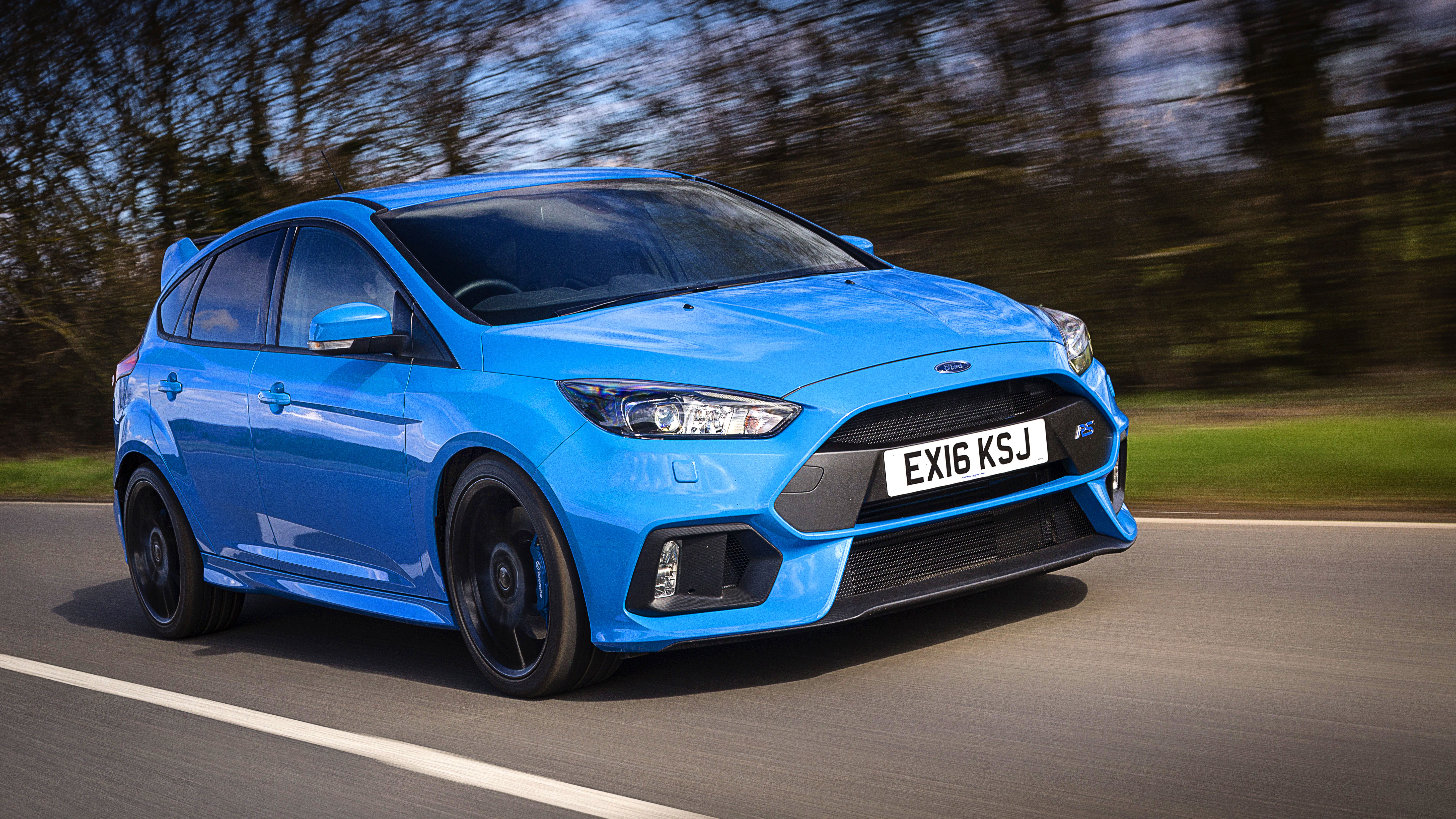 ford2016_focusrs_113.jpg