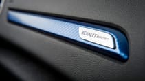 all-new_megane_sport_tourer_gt_205_-_nov_2016_7.jpg