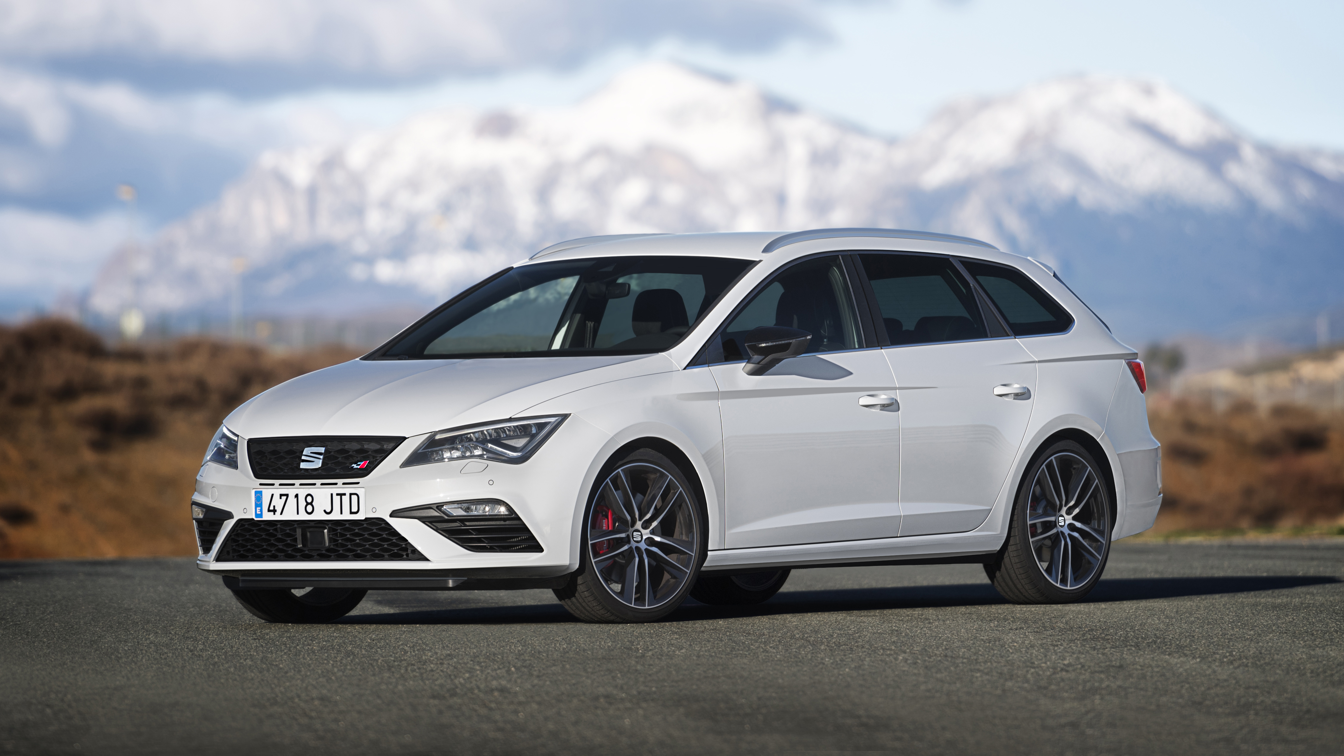 new_seat_leon_cupra_300_-006h.jpg