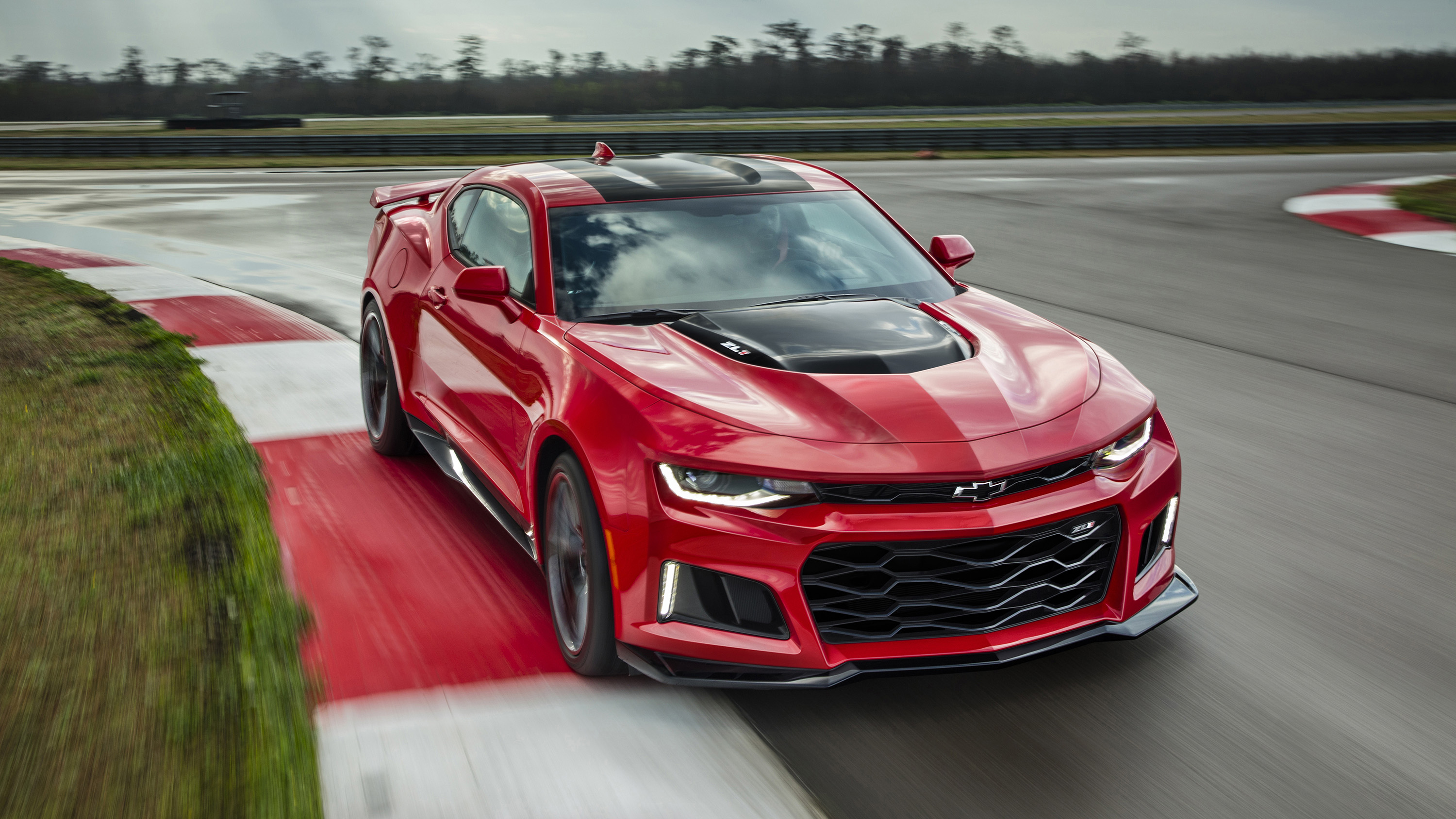 chevrolet-camaro-zl1.jpg