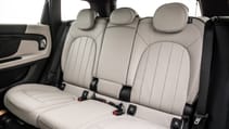 p90247093_highres_mini-cooper-s-countr.jpg