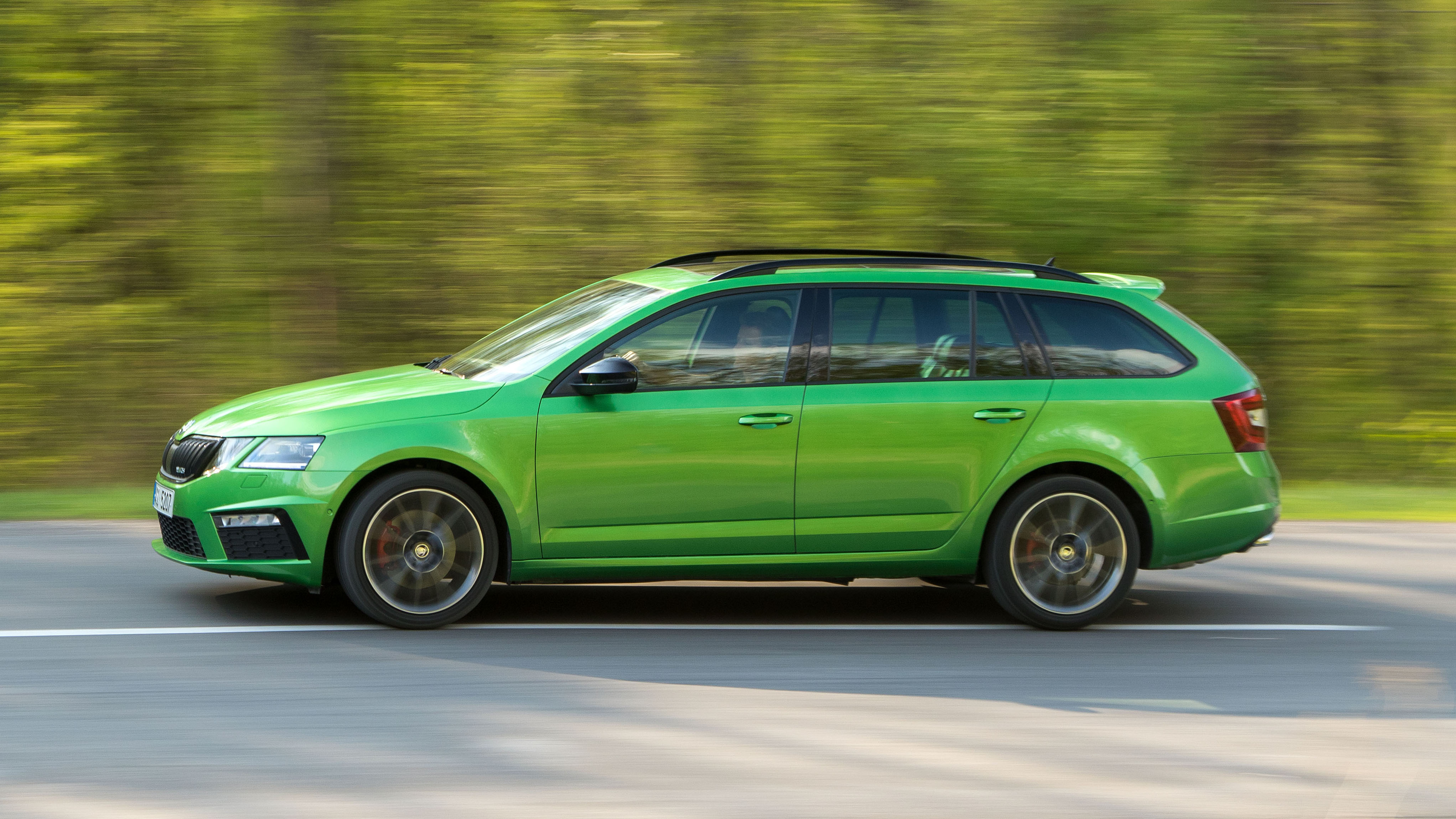 skoda_octavia_kombi_rs_04_copy.jpg