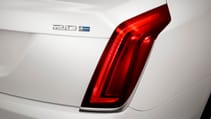 2017-cadillac-ct6-plug-in-hybrid-027.jpg