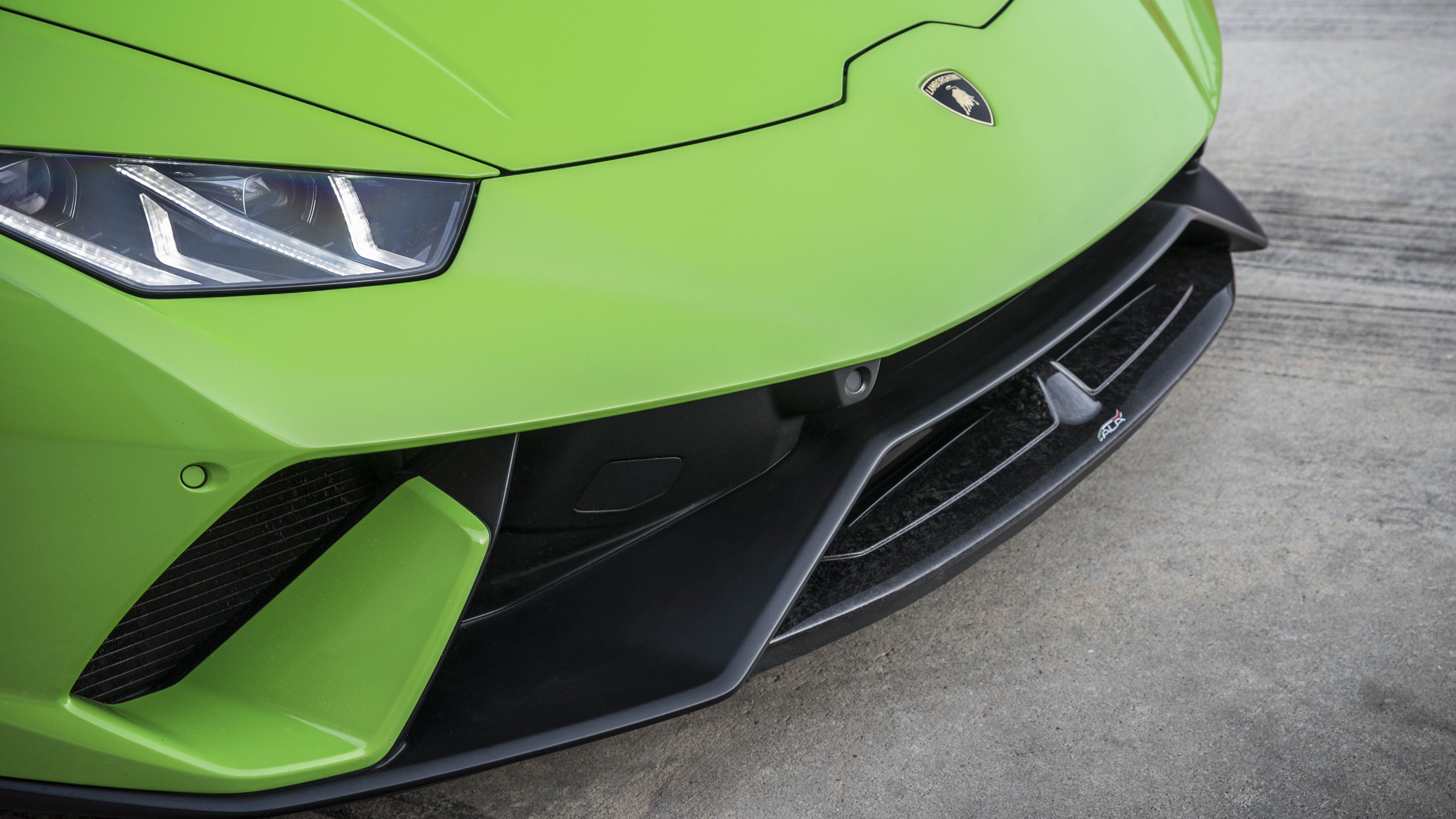 huracan_performante_green_068.jpg