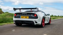white_exige_cup_380_driving_6.jpg