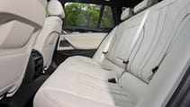 p90263273_highres_bmw-530d-xdrive-tour.jpg