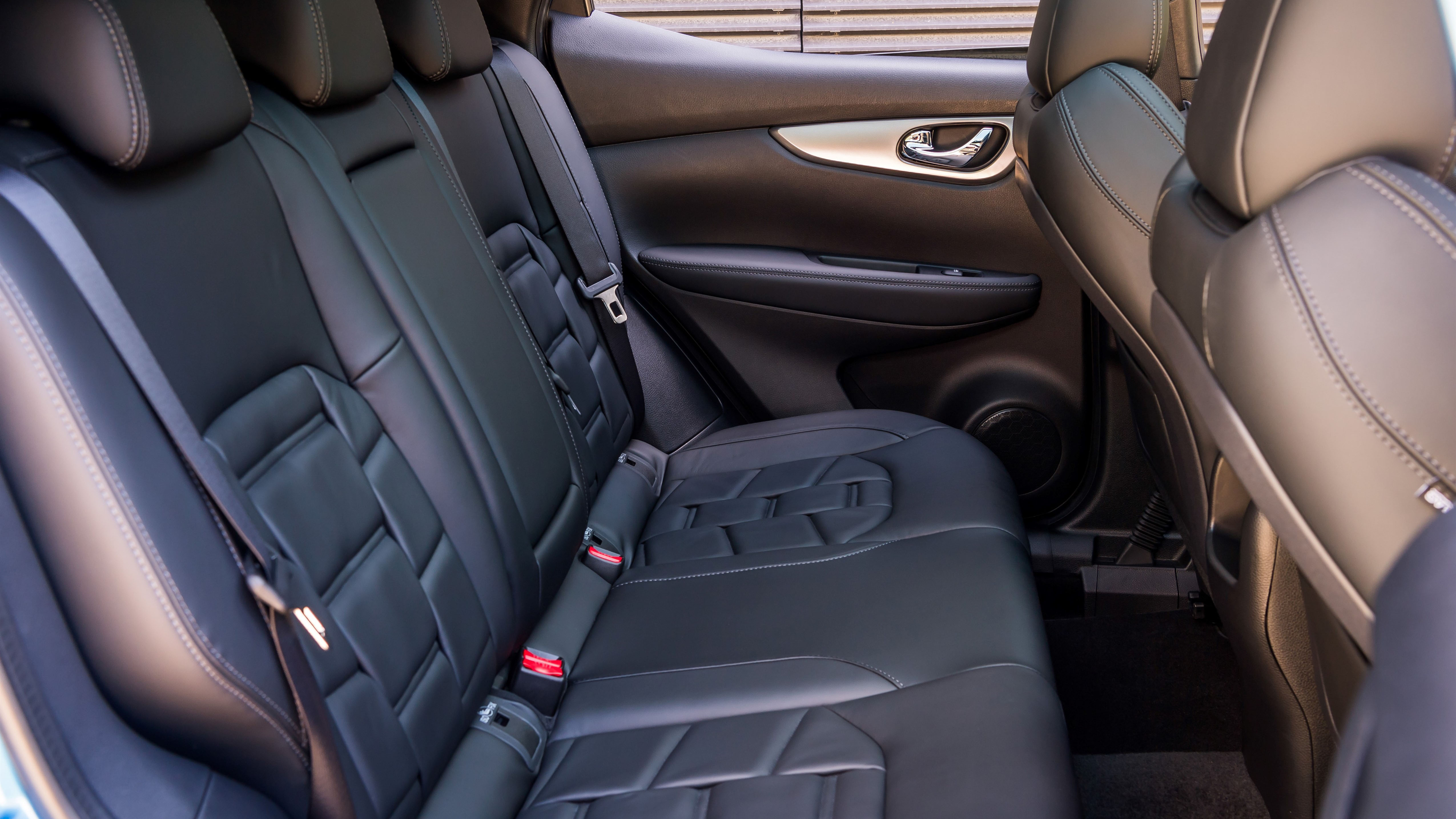 426191903_the_new_nissan_qashqai_premium_crossover_enhancements_deliver_outstanding.jpg