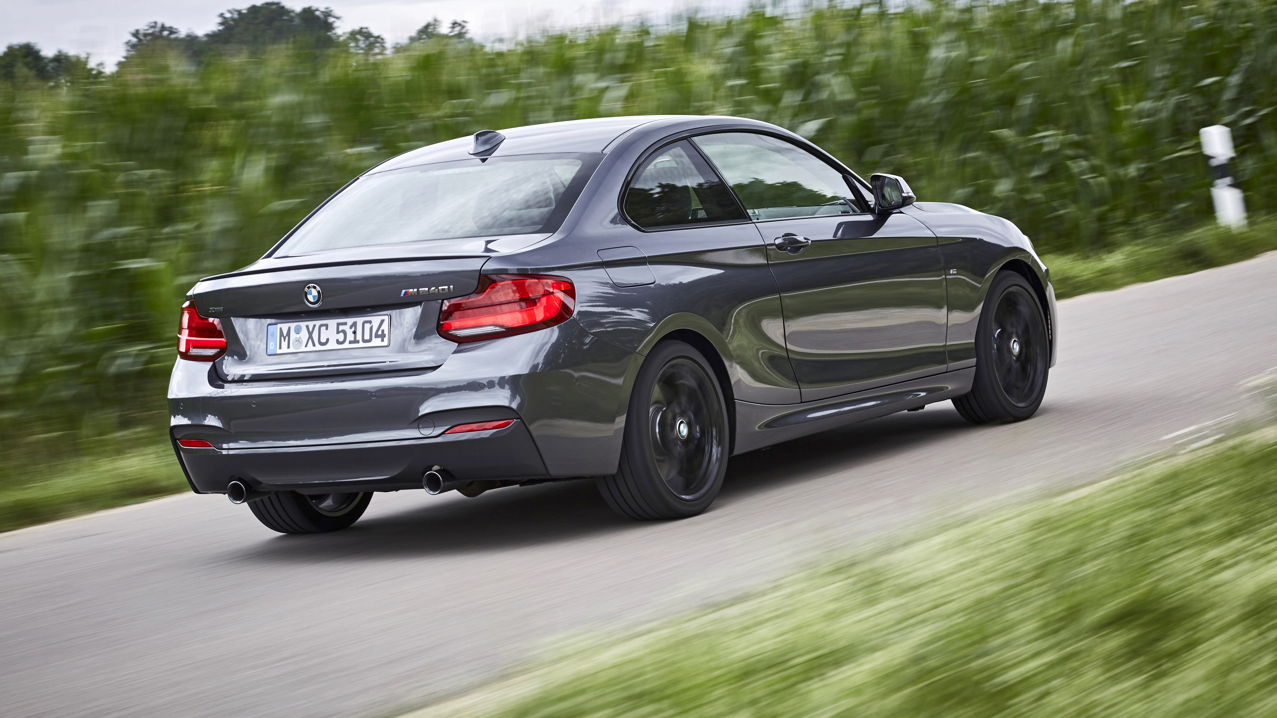 bmw_m240i_xdrive_coupe_14.jpg