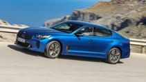 kia_stinger_blue_dynamic_25.jpg