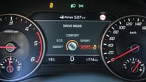 kia_stinger_blue_details_14.jpg