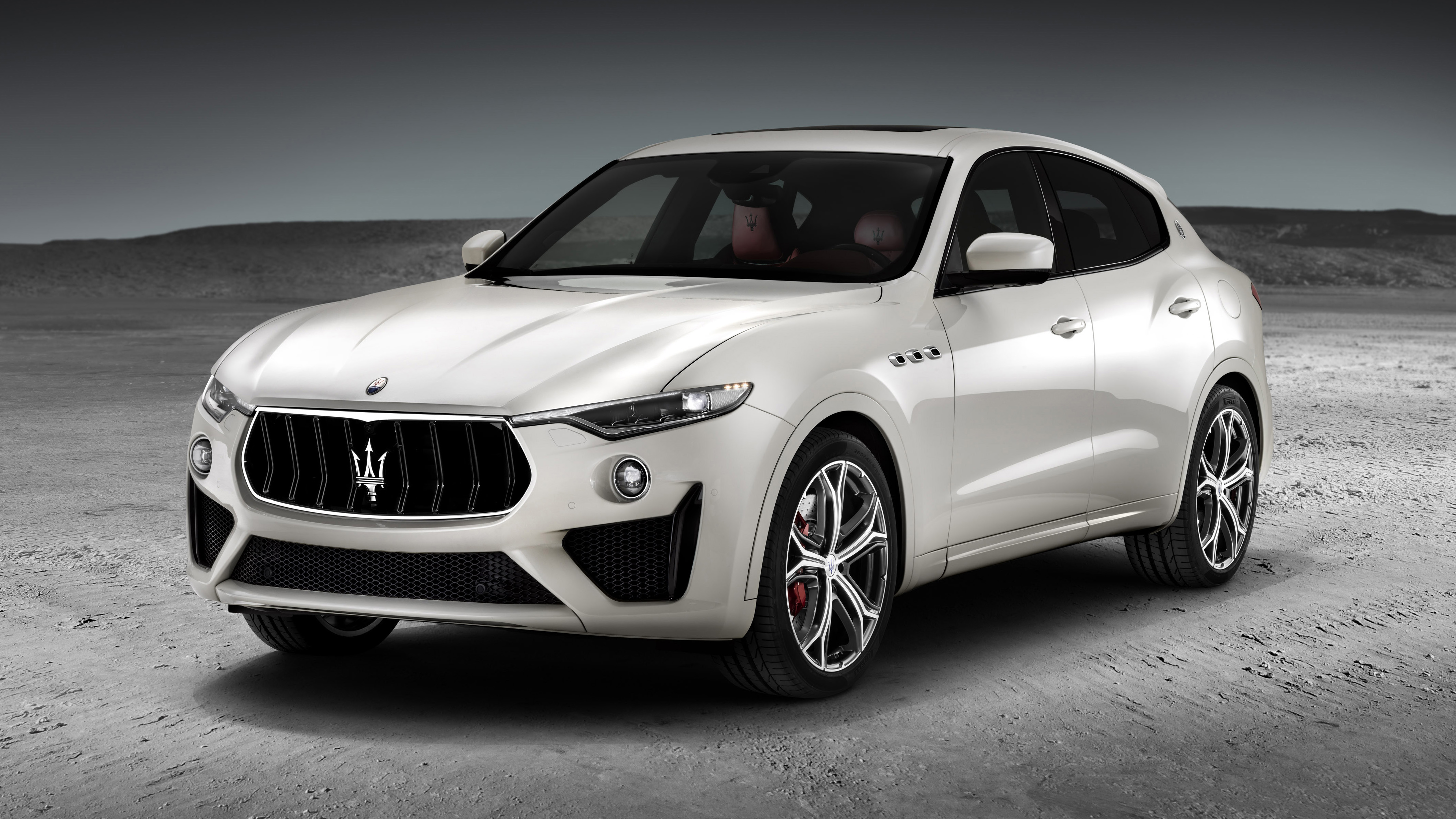 maserati_levante_gts_2.jpg