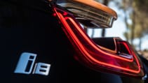 p90316904_highres_the-new-bmw-i8-roads.jpg
