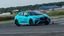 jaguar_i-pace_etrophy_62.jpg