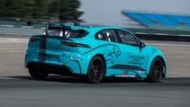 ollie_marriage_i-pace_etrophy_29.jpg