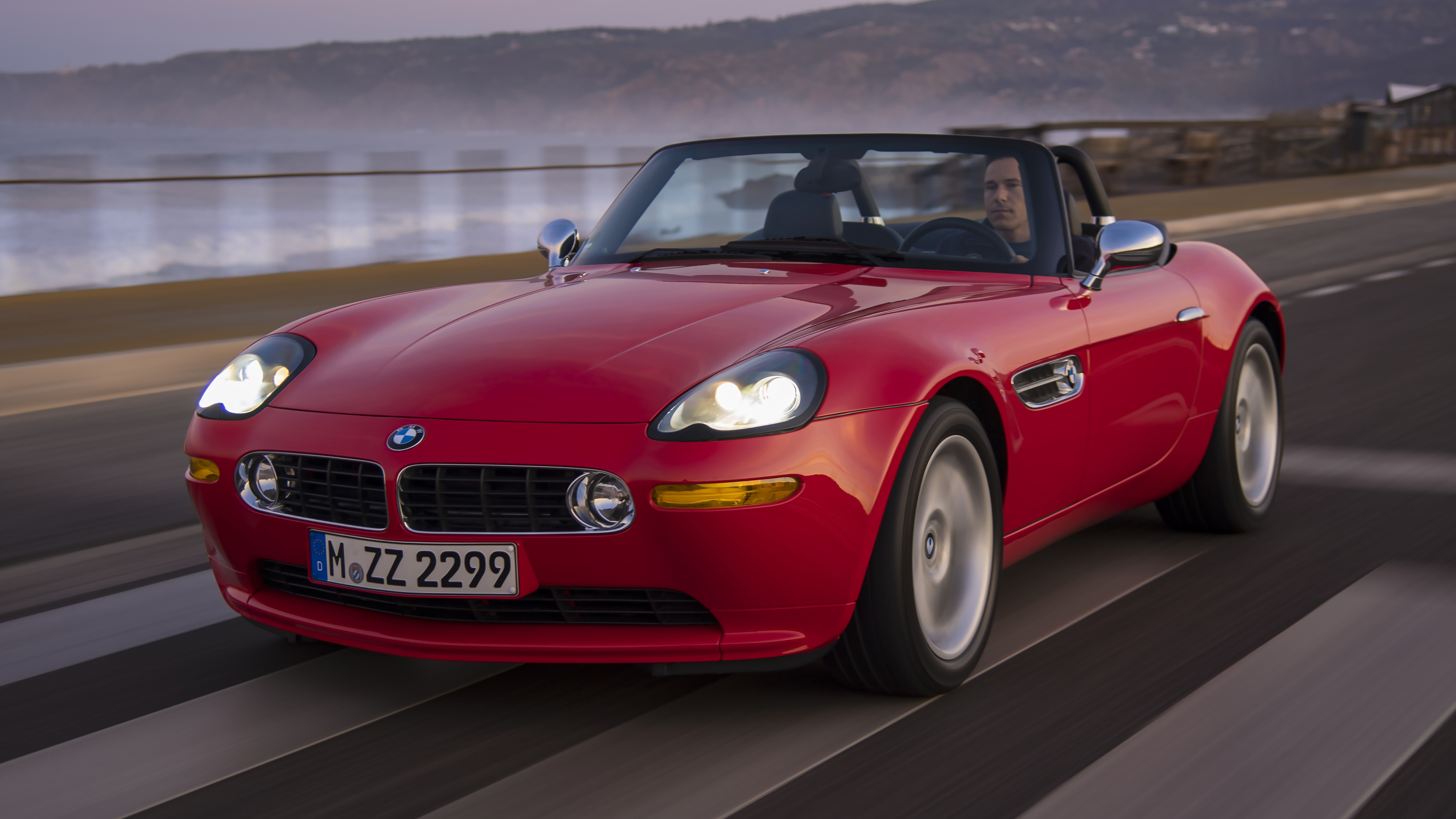 bmw_z8_001.jpg