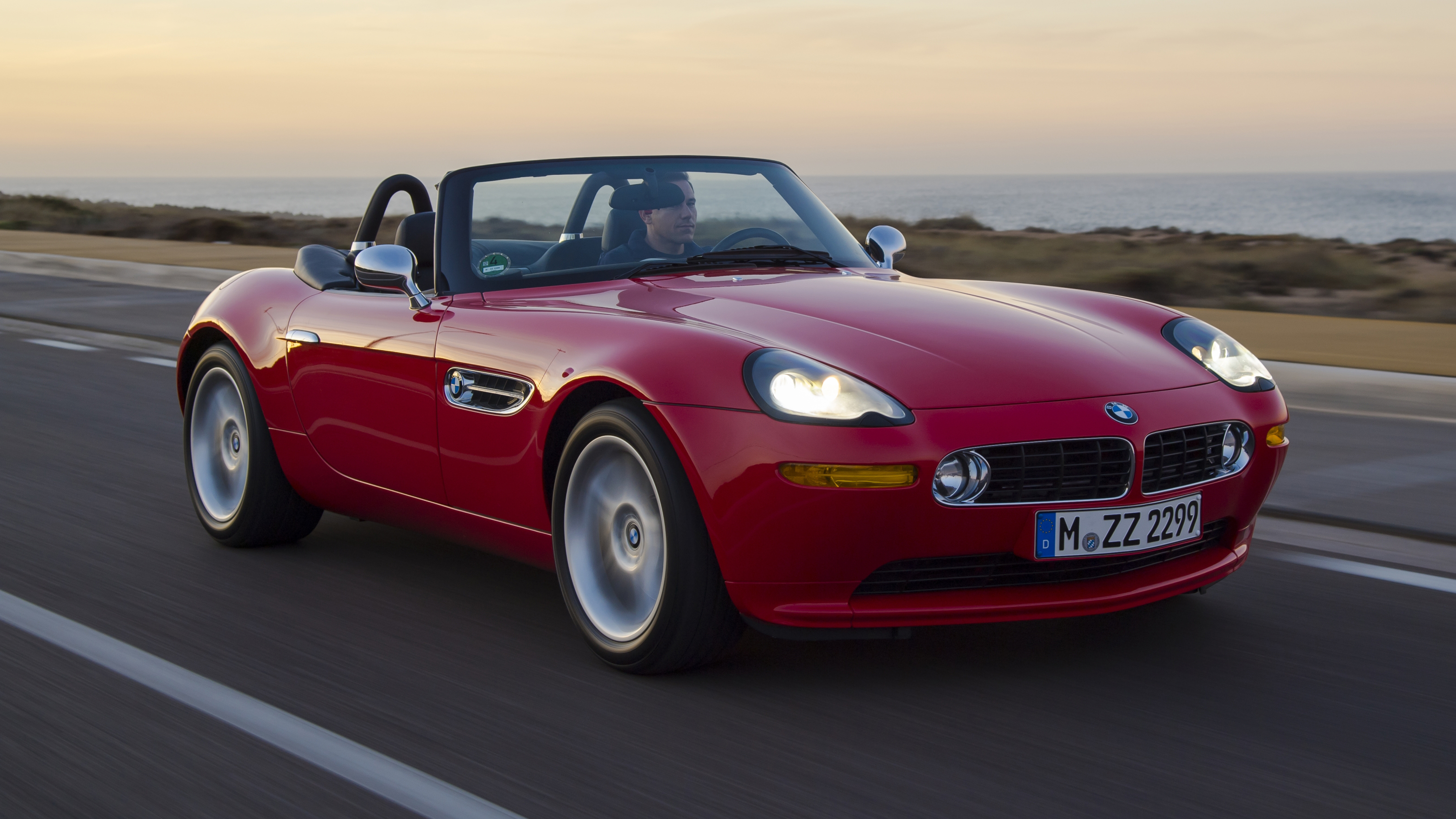 bmw_z8_006.jpg