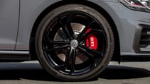 db2019au00023_large.jpg