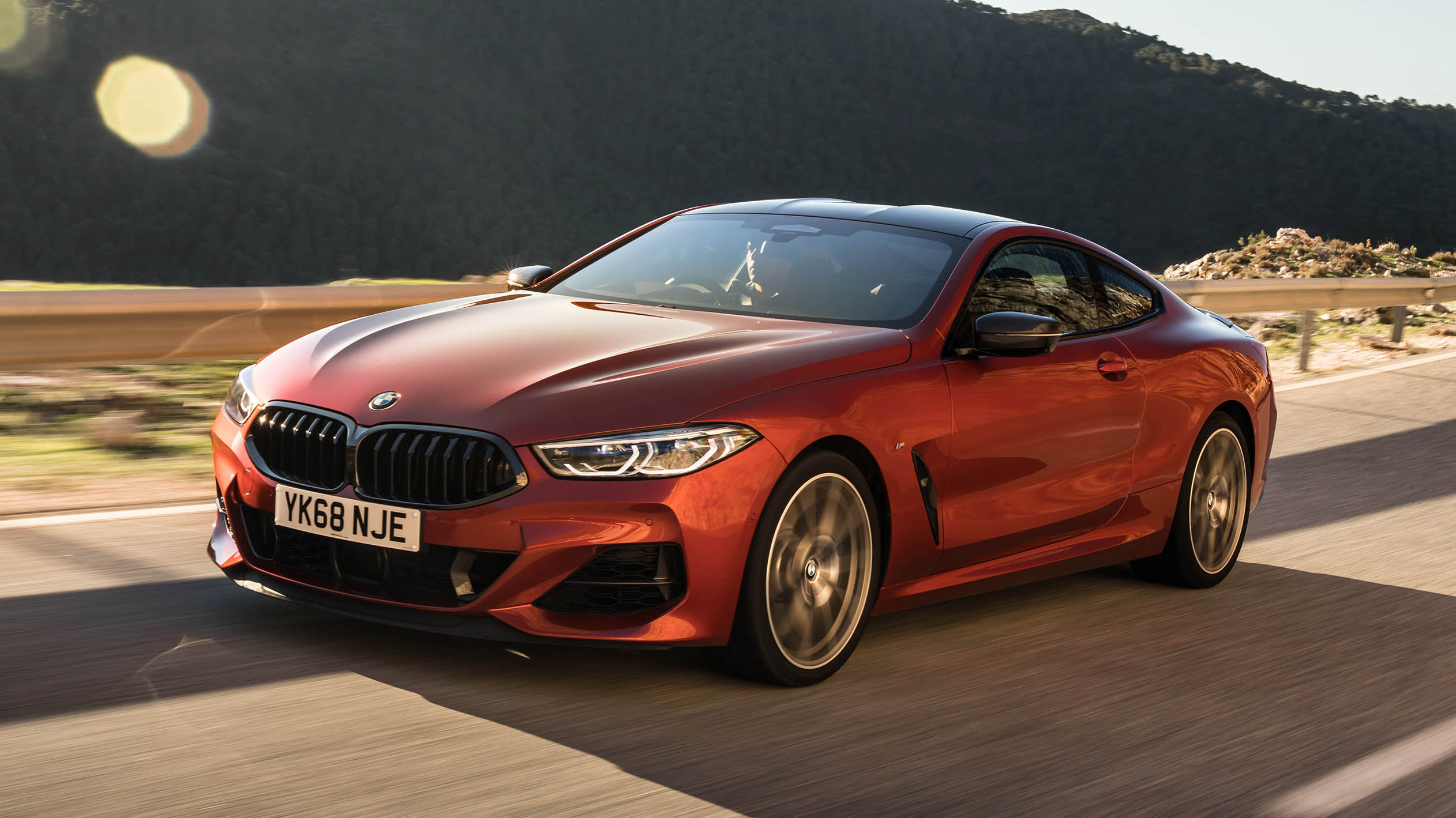 p90330755_highres_bmw-8-series-m850i-x.jpg